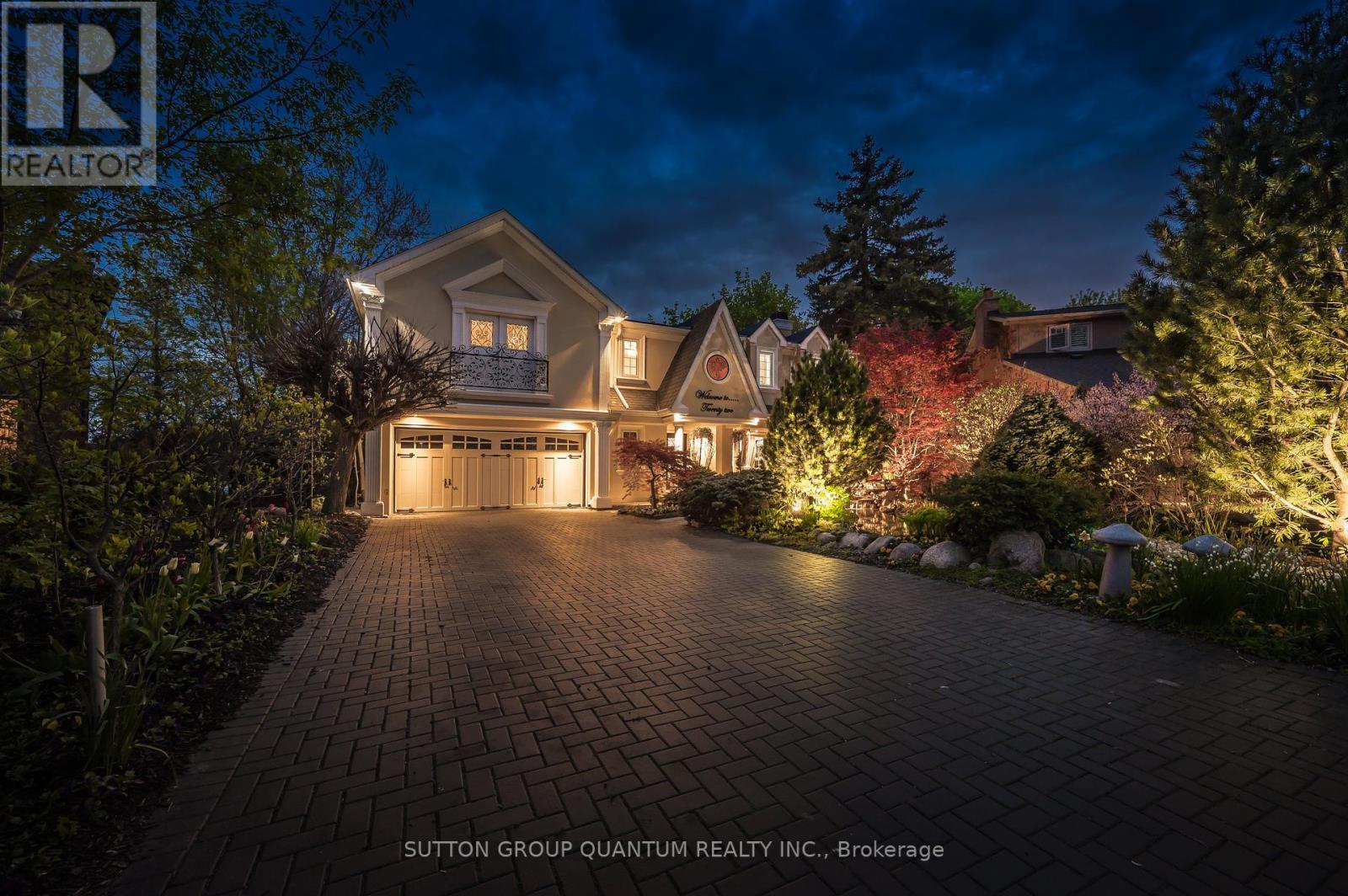 22 ARKENDO DRIVE, Oakville, Ontario