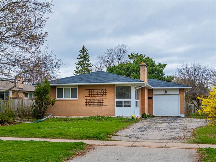 Entire Detached 3room 1.5bath Bungalow for rent - Oakville